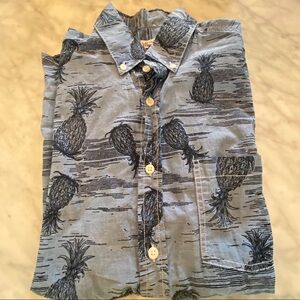 Merona Pineapple Pattern Short Sleeve Button Down